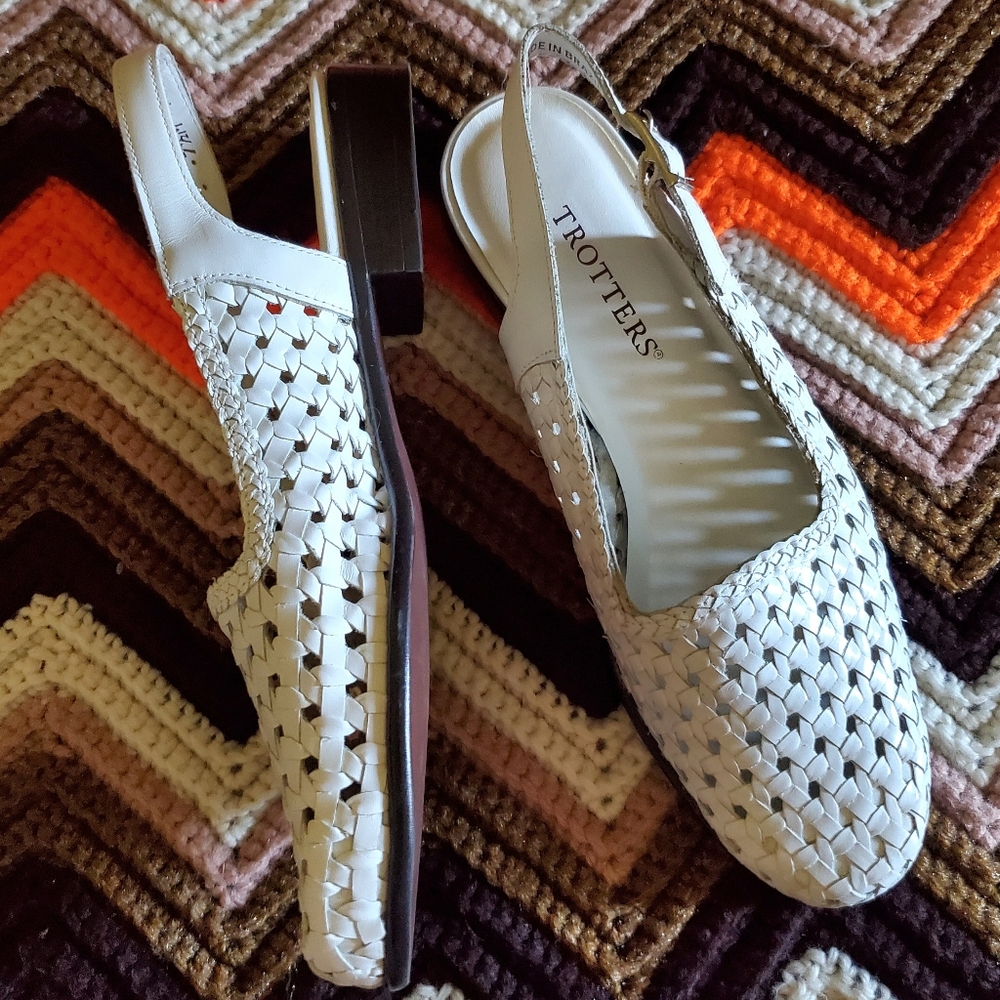 Trotters White Woven Slingback Sandals